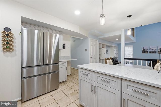 8522 AUTUMN RUST RD, Ellicott City, MD 21043