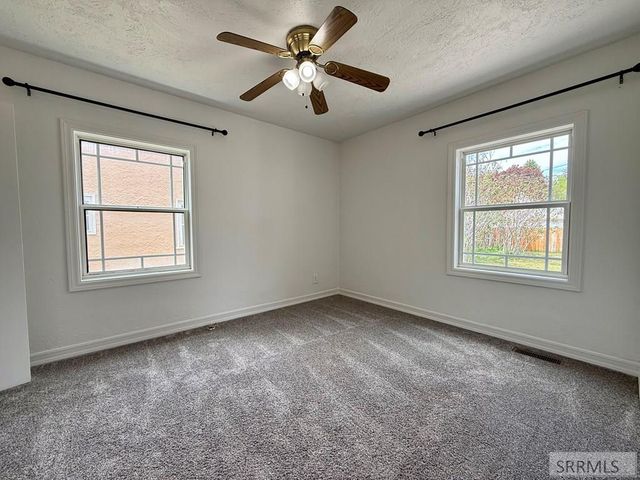 323 E 13th Street, Idaho Falls, ID 83404