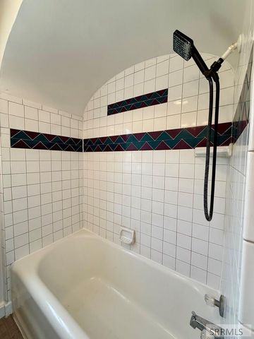 323 E 13th Street, Idaho Falls, ID 83404