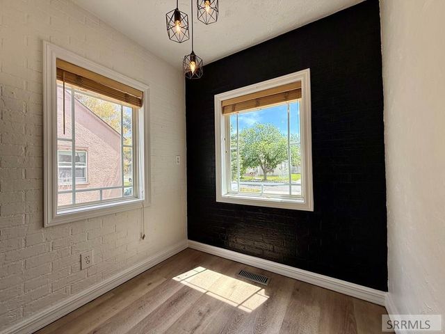 323 E 13th Street, Idaho Falls, ID 83404