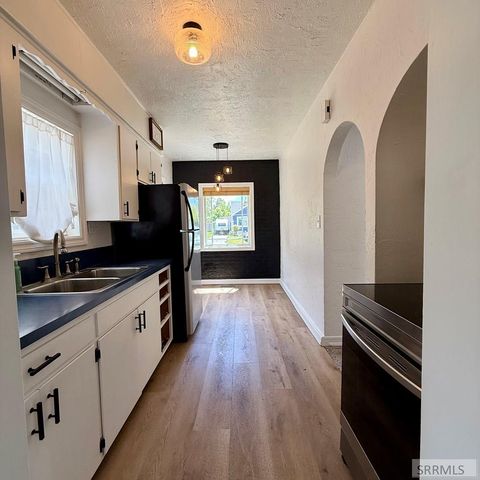 323 E 13th Street, Idaho Falls, ID 83404