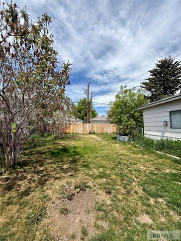 323 E 13th Street, Idaho Falls, ID 83404