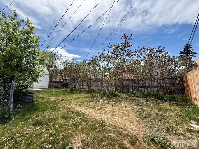 323 E 13th Street, Idaho Falls, ID 83404