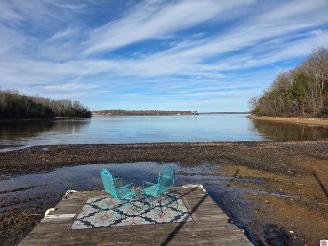 498 Paddle Lane, New Concord, KY 42076