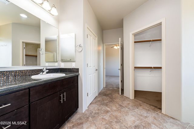 2861 N Silkie Place, Tucson, AZ 85719