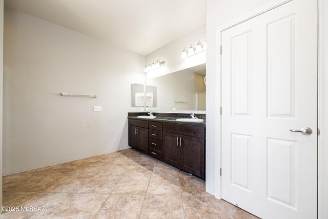 2861 N Silkie Place, Tucson, AZ 85719