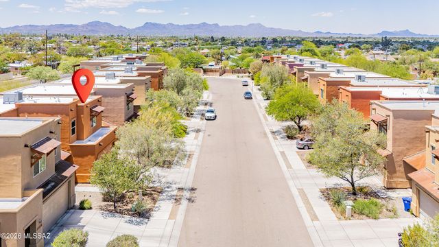 2861 N Silkie Place, Tucson, AZ 85719