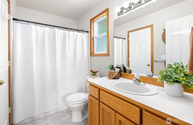14811 1st Avenue NE, Duvall, WA 98019