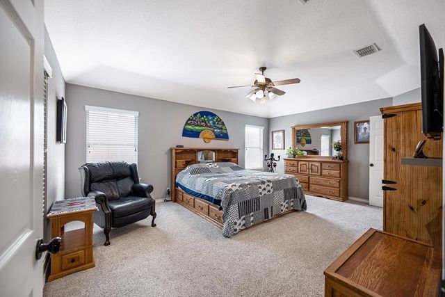 805 Woodland Park, Midland, TX 79706