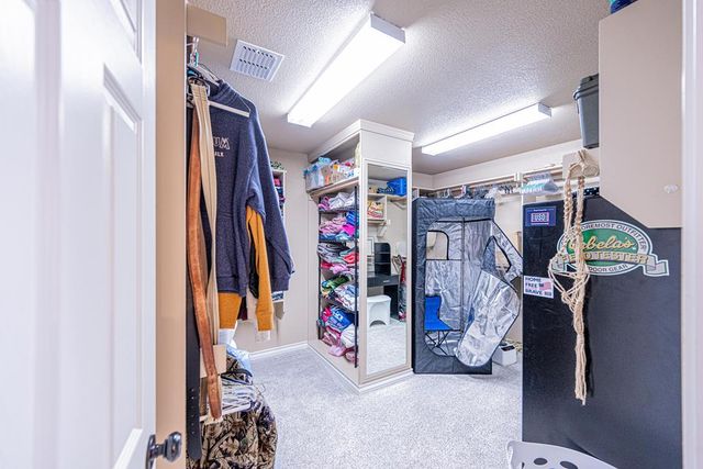 805 Woodland Park, Midland, TX 79706