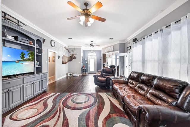 805 Woodland Park, Midland, TX 79706