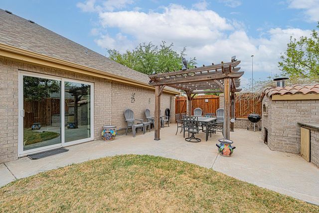 805 Woodland Park, Midland, TX 79706