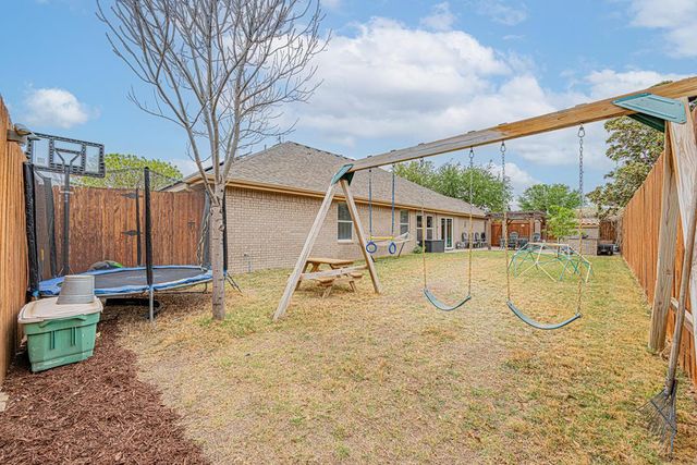 805 Woodland Park, Midland, TX 79706