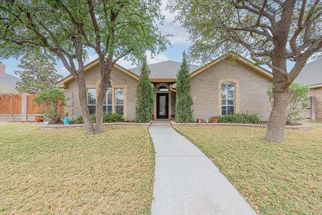 805 Woodland Park, Midland, TX 79706