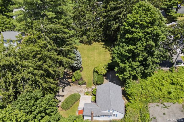 58 Maple Avenue, Chappaqua, NY 10514