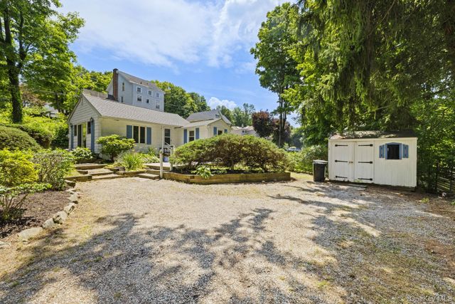 58 Maple Avenue, Chappaqua, NY 10514