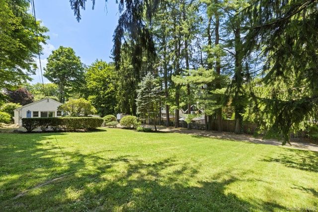 58 Maple Avenue, Chappaqua, NY 10514