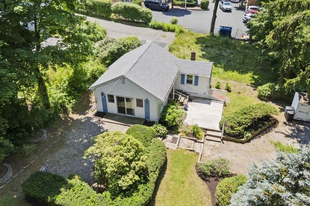 58 Maple Avenue, Chappaqua, NY 10514
