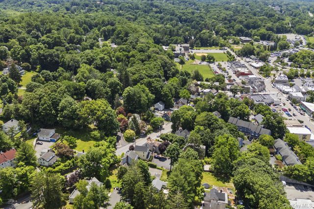 58 Maple Avenue, Chappaqua, NY 10514