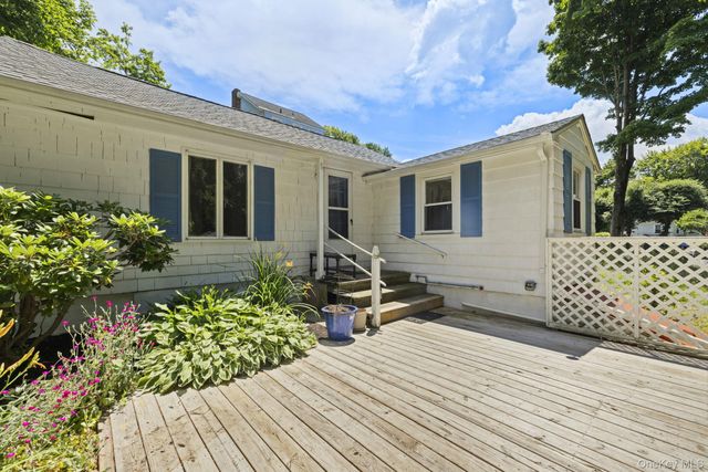 58 Maple Avenue, Chappaqua, NY 10514