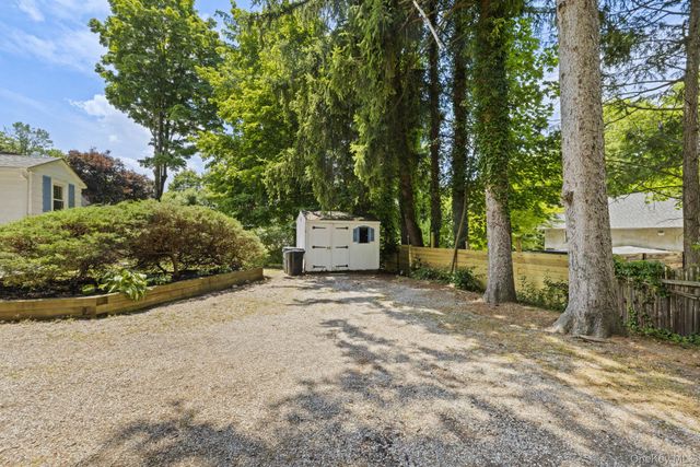 58 Maple Avenue, Chappaqua, NY 10514