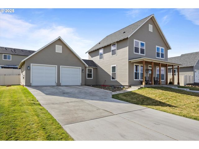 4 LEWIS Cir, Milton Freewater, OR 97862