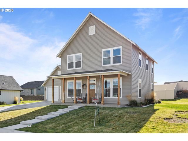 4 LEWIS Cir, Milton Freewater, OR 97862