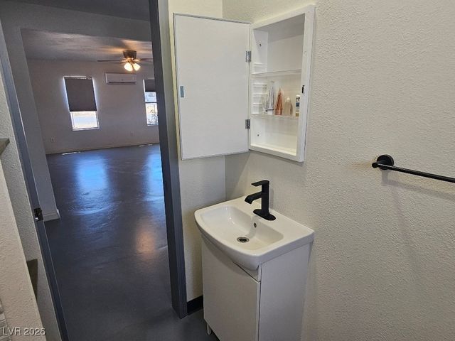 870 Second Street, Pahrump, NV 89048