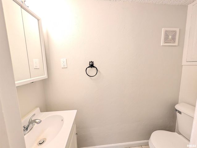 4027 CREIGHTON Terrace, Peoria, IL 61615