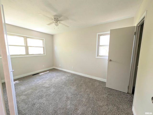 4027 CREIGHTON Terrace, Peoria, IL 61615