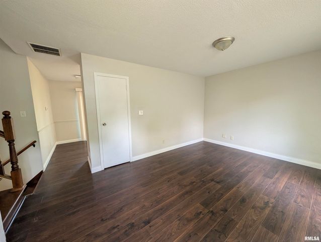 4027 CREIGHTON Terrace, Peoria, IL 61615