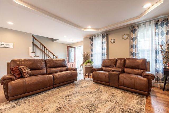 182 Theresa Marie Avenue, Woonsocket, RI 02895