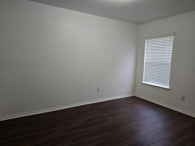 2910 Plum Lake Drive, Pearland, TX 77584