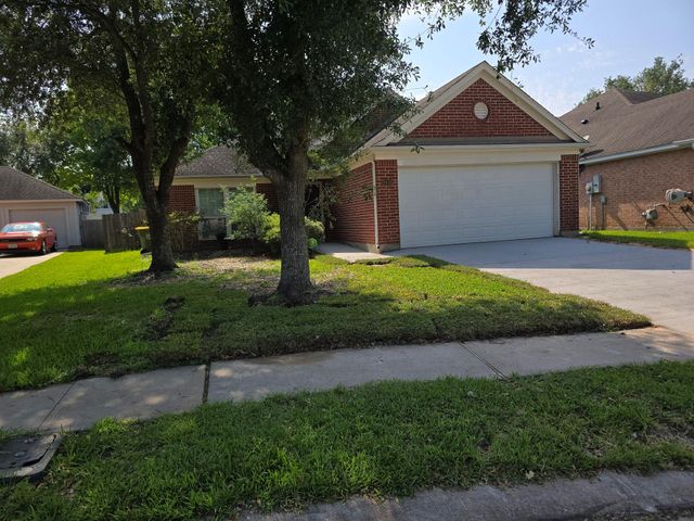 2910 Plum Lake Drive, Pearland, TX 77584