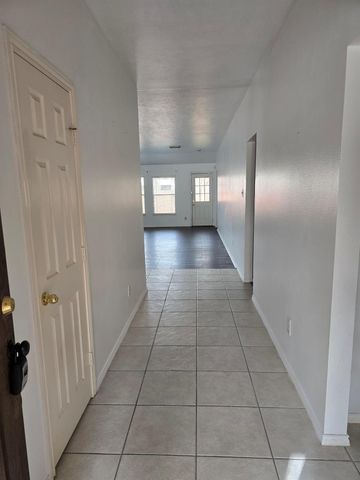 2910 Plum Lake Drive, Pearland, TX 77584