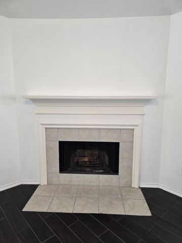 2910 Plum Lake Drive, Pearland, TX 77584