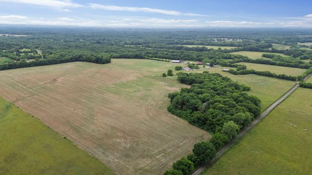 1 Haskins Chapel Rd, Lewisburg, TN 37091