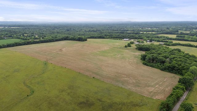 1 Haskins Chapel Rd, Lewisburg, TN 37091