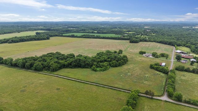 1 Haskins Chapel Rd, Lewisburg, TN 37091