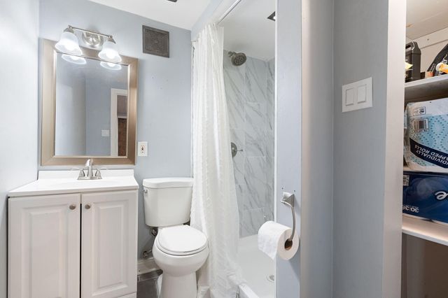 7552 W 82nd Court, Crown Point, IN 46307