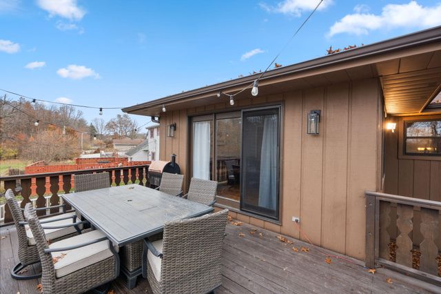 7552 W 82nd Court, Crown Point, IN 46307