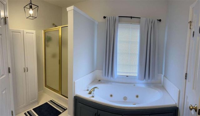 7524 Greens Mill Drive, Loganville, GA 30052