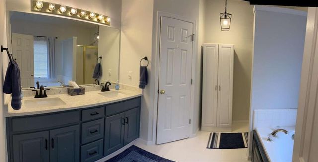 7524 Greens Mill Drive, Loganville, GA 30052