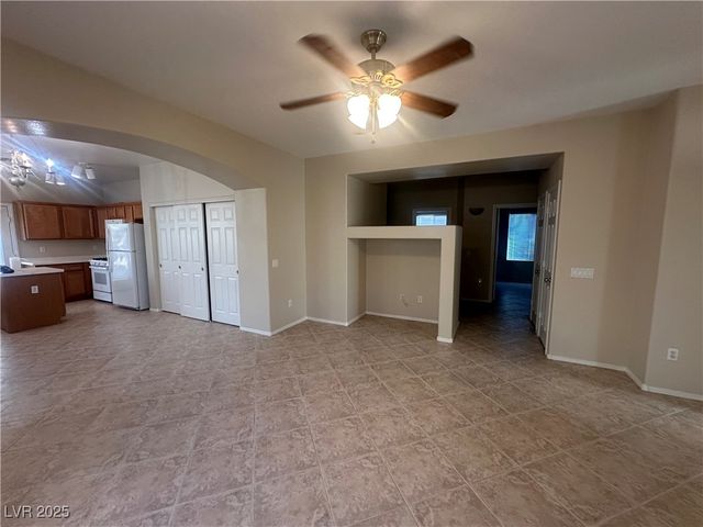 5228 AMETHYST CREEK Court, Las Vegas, NV 89131
