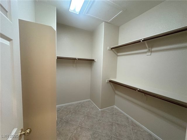 5228 AMETHYST CREEK Court, Las Vegas, NV 89131