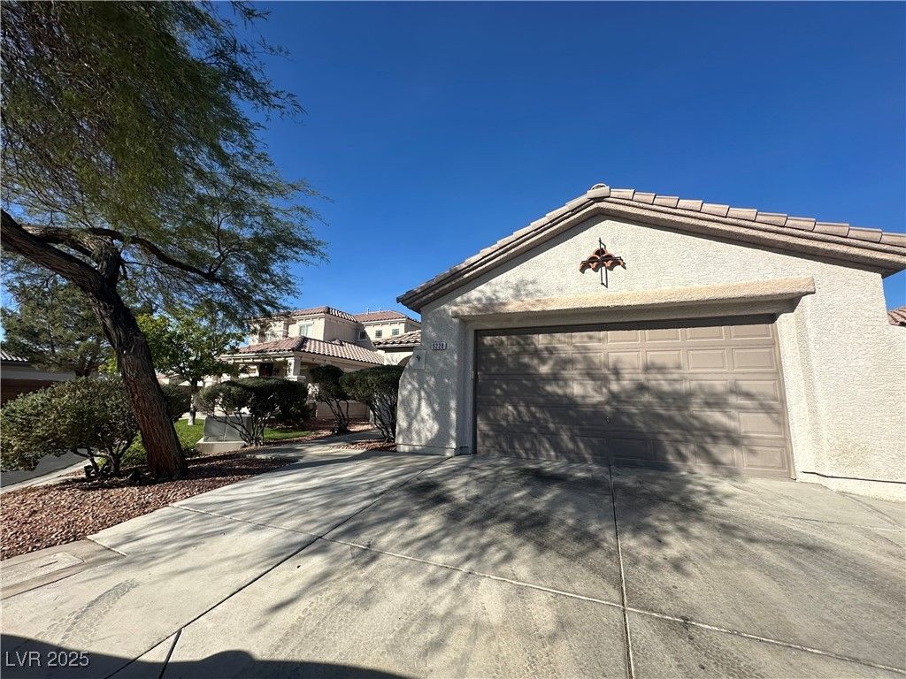 5228 AMETHYST CREEK Court, Las Vegas, NV 89131