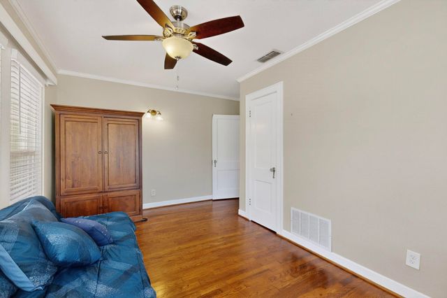 1800 W Frank Street, Grand Saline, TX 75140