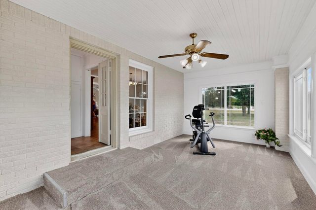 1800 W Frank Street, Grand Saline, TX 75140