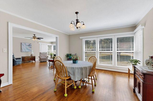 1800 W Frank Street, Grand Saline, TX 75140