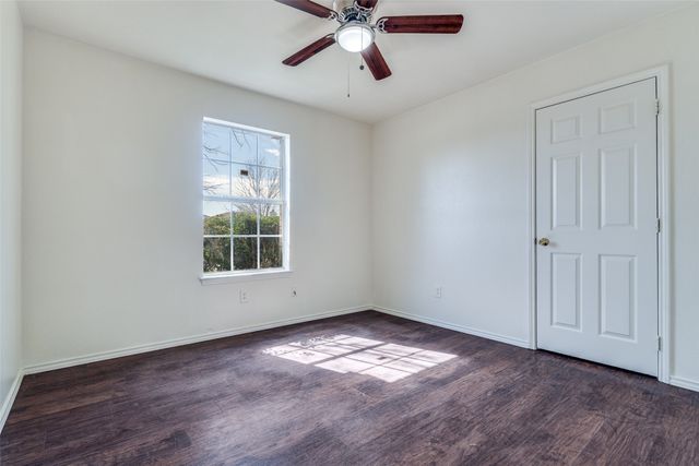 1611 Cedar Bluff Lane, Dallas, TX 75253